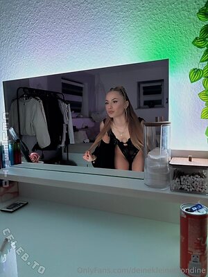deinekleineblondine Nude Leaked Photo #121