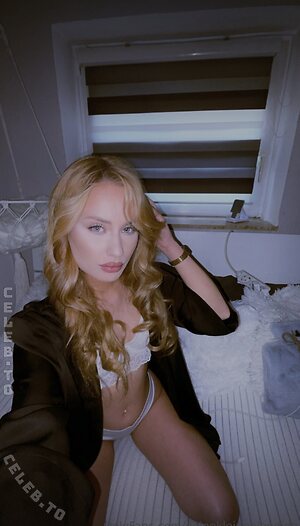 deinekleineblondine Nude Leaked Photo #195