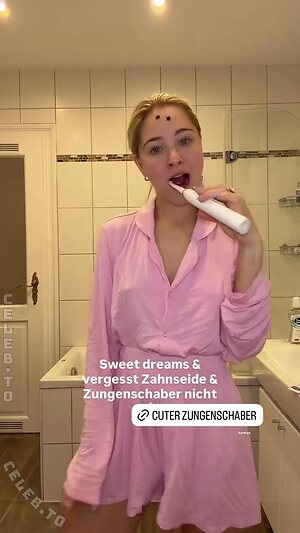 Diana zur Löwen Nude Leaked Photo #26