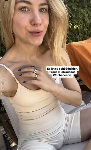 Diana zur Löwen Nude Leaked Photo #31