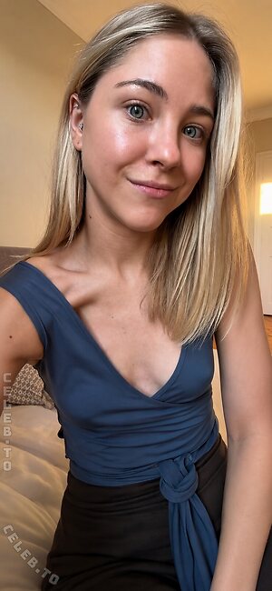 Diana zur Löwen Nude Leaked Photo #33