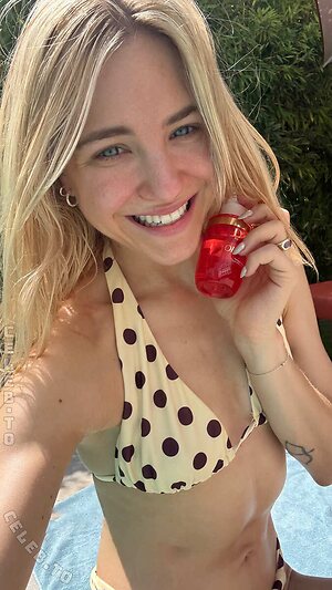 Diana zur Löwen Nude Leaked Photo #37