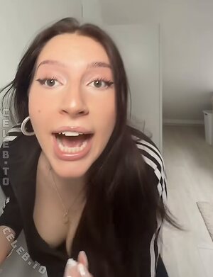 DieseJennii Nude Leaked Photo #8