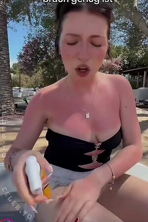 DieseJennii Nude Leaked Photo #12