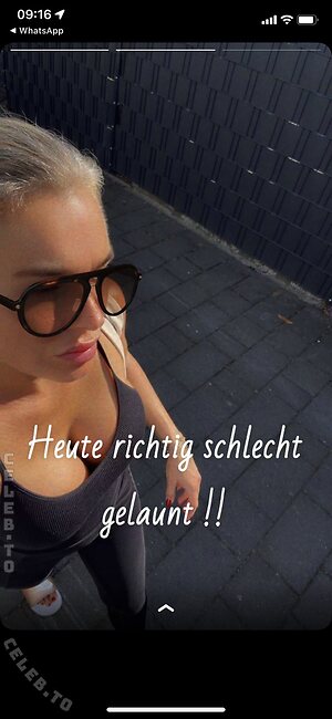 dinladylike Nude Leaked Photo #25