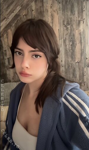 Dorozea Nude Leaked Photo #11