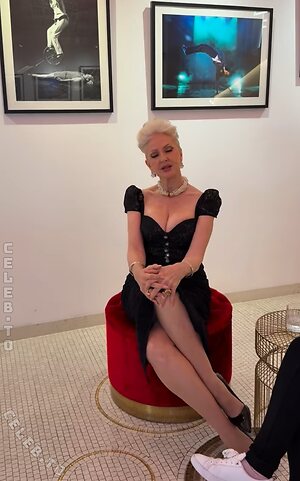 Désirée Nick Nude Leaked Photo #19