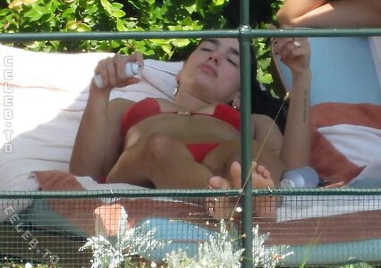 Dua Lipa Nude Leaked Photo #317