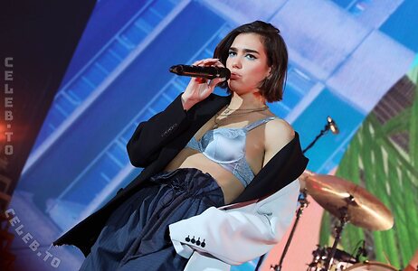 Dua Lipa Nude Leaked Photo #361