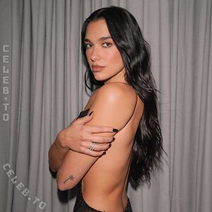 Dua Lipa Nude Leaked Photo #449
