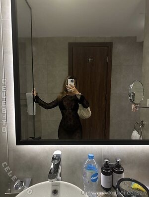 Eileensziv Nude Leaked Photo #5