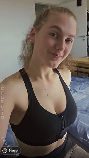 einfachnurchristiinaa Nude Leaked Photo #14