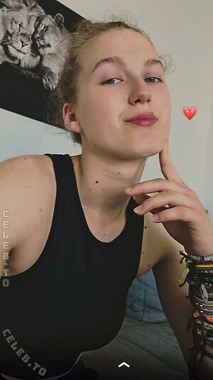 einfachnurchristiinaa Nude Leaked Photo #20