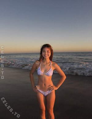 Elaine Gu Nude Leaked Photo #22