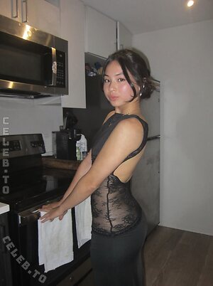 Elaine Gu Nude Leaked Photo #28