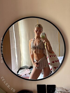 Elena Zoe Nude Leaked Photo #65