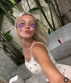 Elena Zoe Nude Leaked Photo #98
