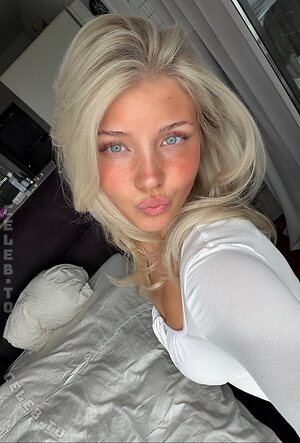 Elena Zoe Nude Leaked Photo #121