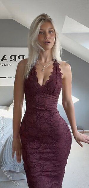 Elena Zoe Nude Leaked Photo #142