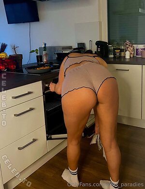 Ella petite Nude Leaked Photo #89