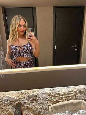 Ellarose.tv Nude Leaked Photo #205