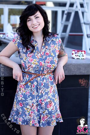 Ellia (Suicide Girls) photo