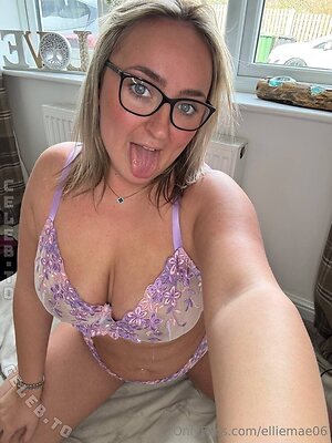 elliemae_vip Nude Leaked Photo #477