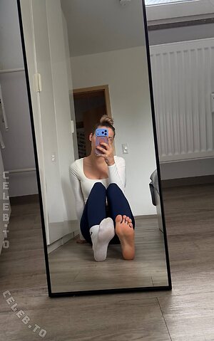 elligraaay Nude Leaked Photo #30