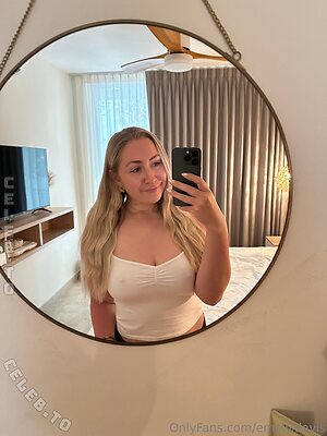Emely.davis Nude Leaked Photo #33