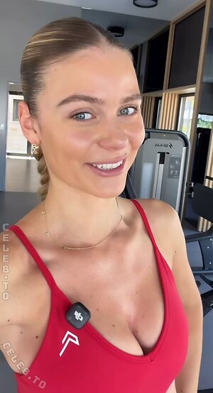 Emilia BTE Nude Leaked Photo #167