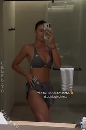 Emilia BTE Nude Leaked Photo #285