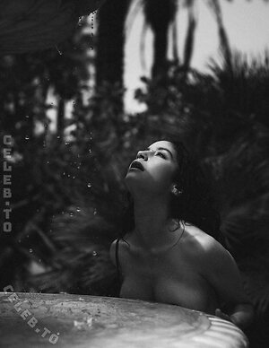 Emilie Payet Nude Leaked Photo #96