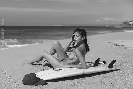 Emilie Payet Nude Leaked Photo #184