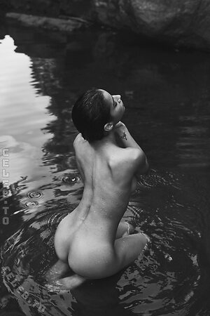 Emilie Payet Nude Leaked Photo #243