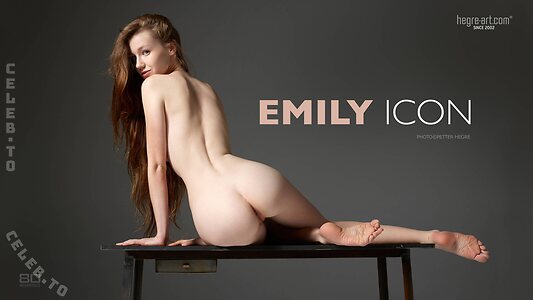 Emily Bloom Nude Leaked Photo #724