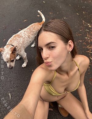 Emily Feld Nude Leaked Photo #236