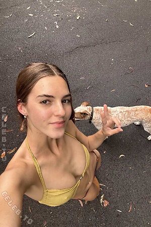 Emily Feld Nude Leaked Photo #238