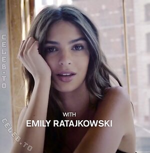 Emily Ratajkowski Nude Leaked Photo #189