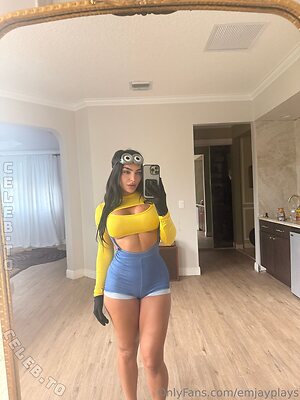 emily rinaudo Nude Leaked Photo #26