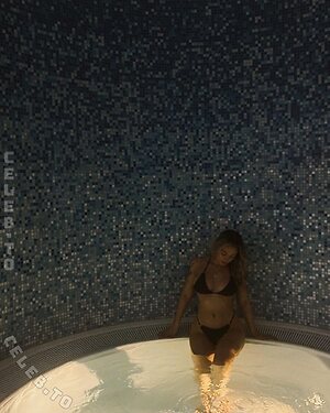 Emily._.mhl Nude Leaked Photo #71
