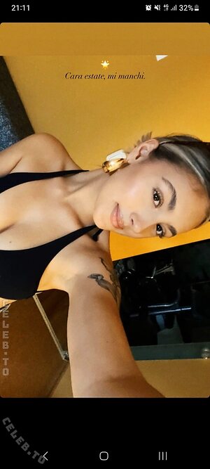 Emily._.mhl Nude Leaked Photo #87