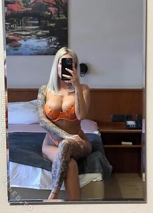 Emma Ros photo