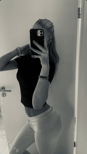 emma_jelschen Nude Leaked Photo #3