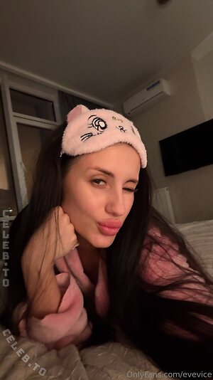 Eve Vice