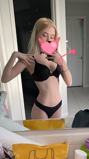 Eveestarr18 Nude Leaked Photo #4