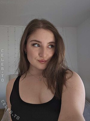 Evelynxka Nude Leaked Photo #288