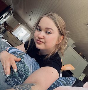 Evviepp Nude Leaked Photo #34