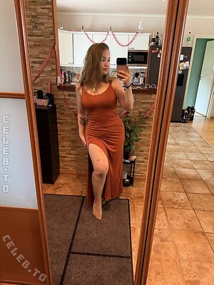 Evviepp Nude Leaked Photo #37
