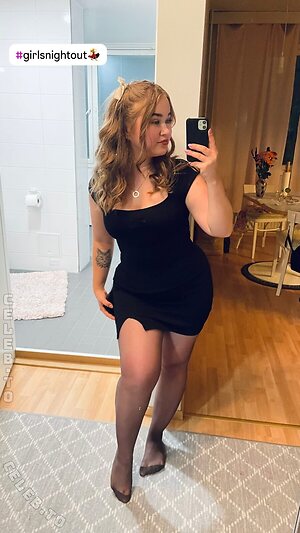 Evviepp Nude Leaked Photo #48