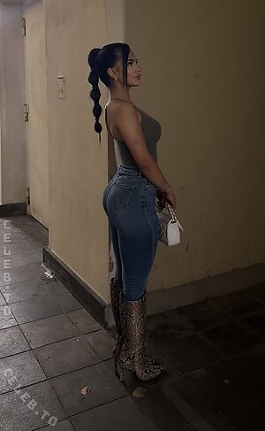 faatima.aal Nude Leaked Photo #45